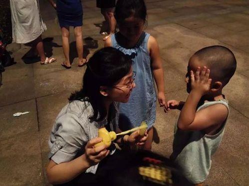 娱乐吃瓜酱女学生被拐卖