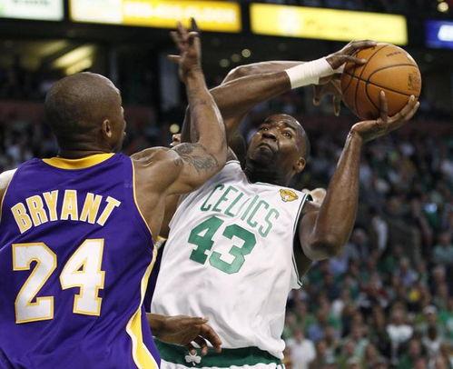 詹姆斯家庭背景,从平民窟到NBA巨星的传奇之路